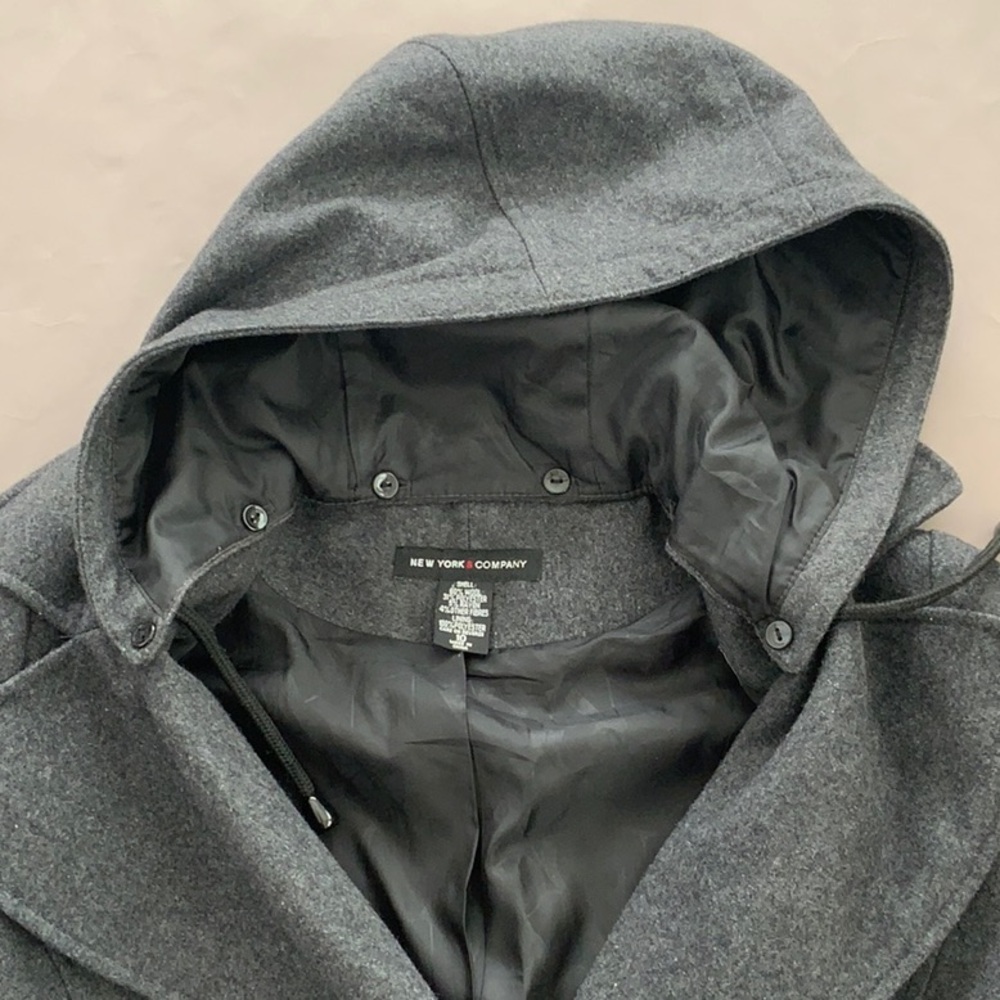 Wool coat - Picture 5 of 7
